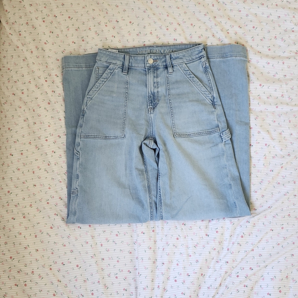 AE Dreamy Drape Stretch Super High-Waisted Cargo Baggy Wide-Leg Jean
